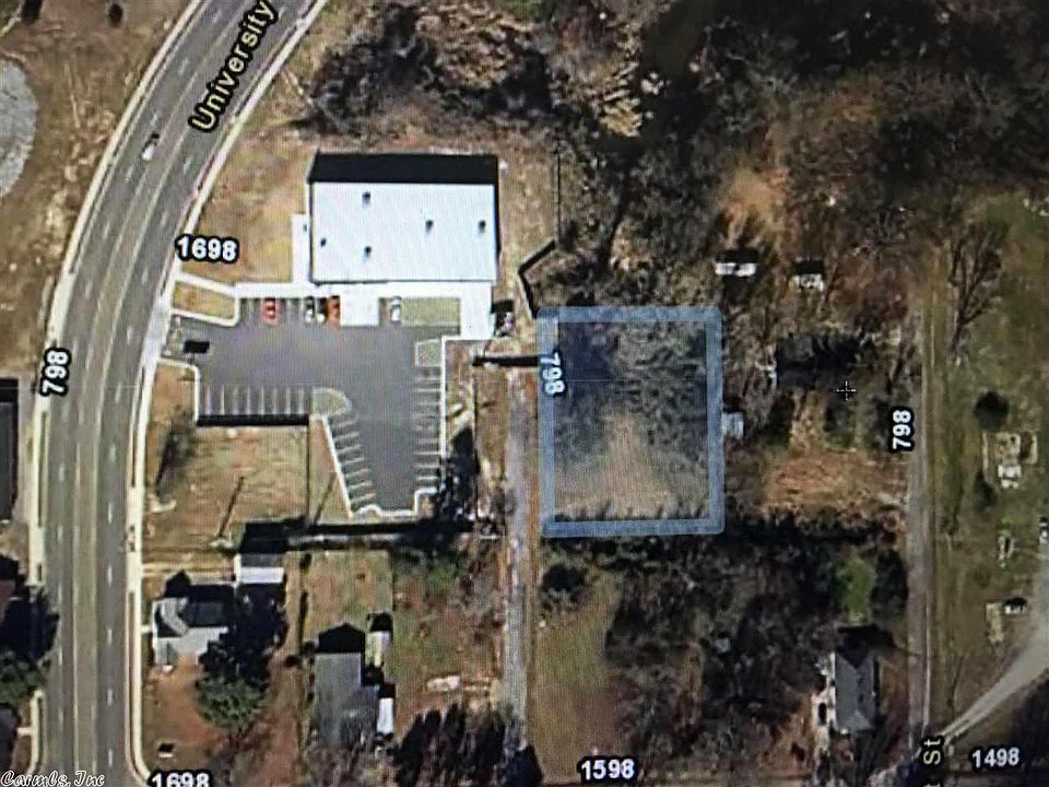 1st image of 713 N Plum St