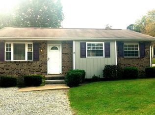 9000 Laurel Oak Ct, North Chesterfield, VA 23237