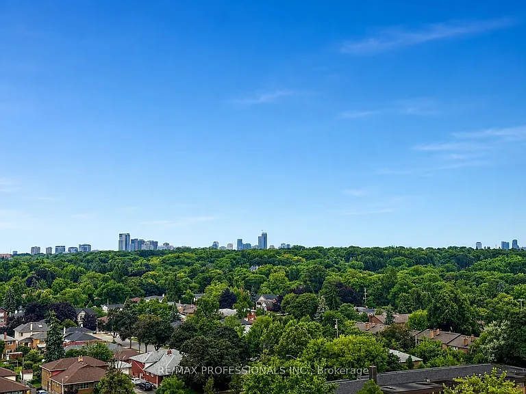 4010 Eglinton Ave W #1011 — Photo 16