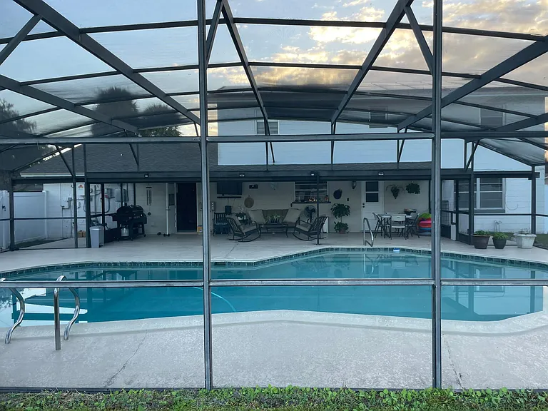 Irlo Dr — Photo 8