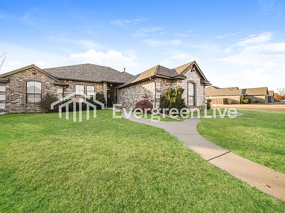 2nd image of 16621 La Paloma Ln