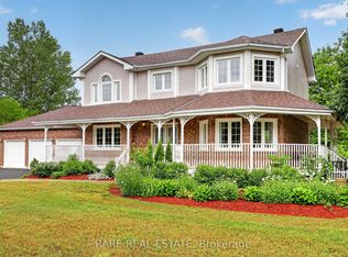 34 Pineview Trl, Essa, ON L0M1T0