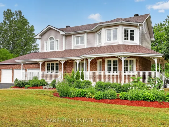 34 Pineview Trl, Essa, ON L0M 1T0