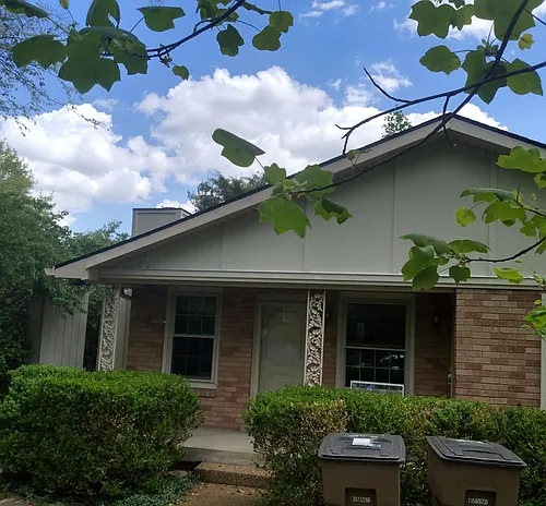 1002 Estes Rd #A Photo 1