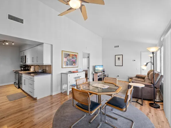 1100 E Amado Rd, Palm Springs, CA