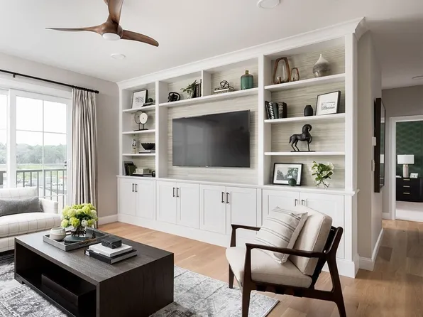 0 Revere St #5-301, Canton, MA 02021