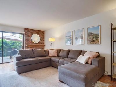 8137 Via Mallorca, La Jolla, CA, 92037