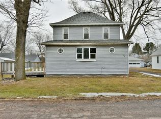 304 Bolivar St, Cameron, WI 54822