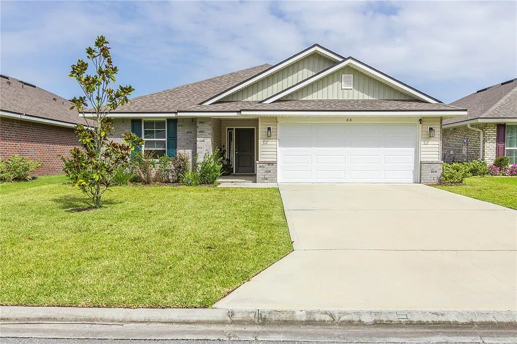4 bed, 2.0 bath, 1712 sqft, $2,500 — Photo 1