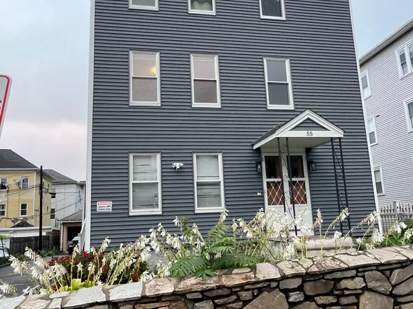 55 Seymour St #2, Worcester, MA 01610