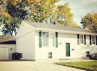 1503 Cinnamon Rd, Fort Wayne, IN 46825