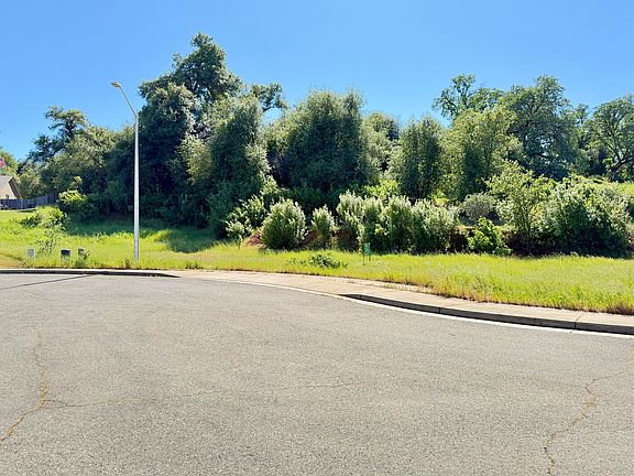 4th image of 0.34 Yellow Finch Way
