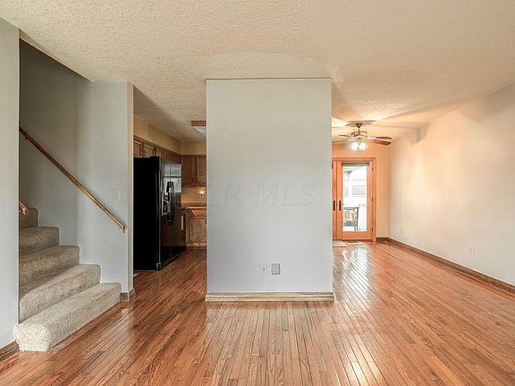 5th image of 675 E Crest Dr