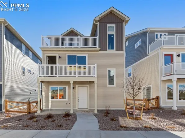 9222 Oro City Loop, Colorado Springs, CO 80927