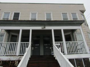 289 Cardiff St, Dubuque, IA 52001