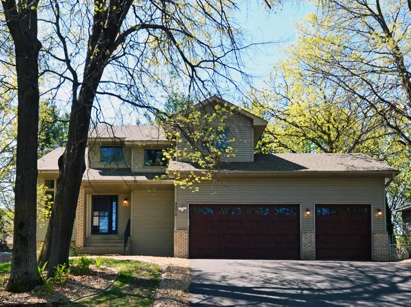 2276 130th Ave NW, Coon Rapids, MN 55448
