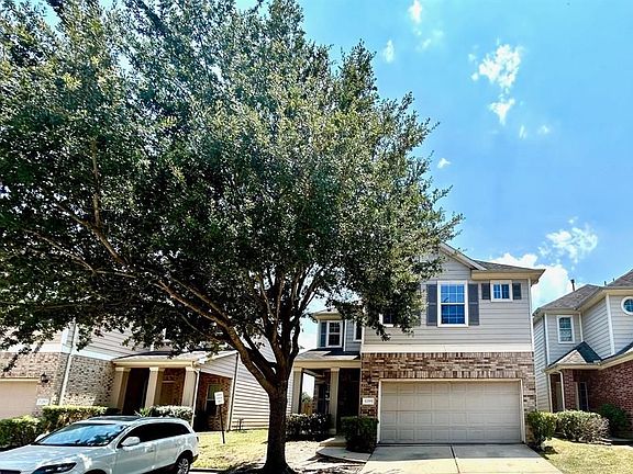 2nd image of 12519 S Ashford Villa Ln