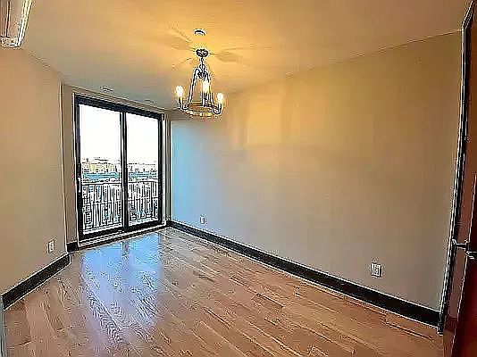 2nd image of 169 Hull St #3A