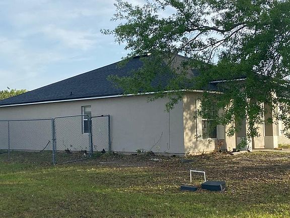 3rd image of 840R Ognon Ct