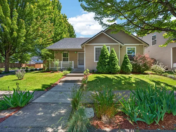 811 NW 16th Ave, Battle Ground, WA 98604
