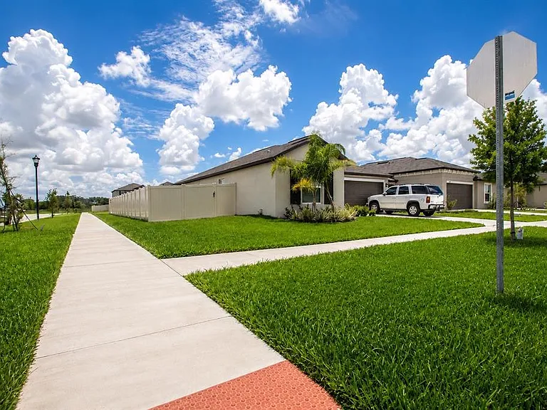 13191 Garnet Raspberry Ave — Photo 18