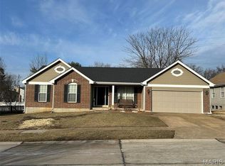 7349 Summer Manor Dr, Saint Louis, MO