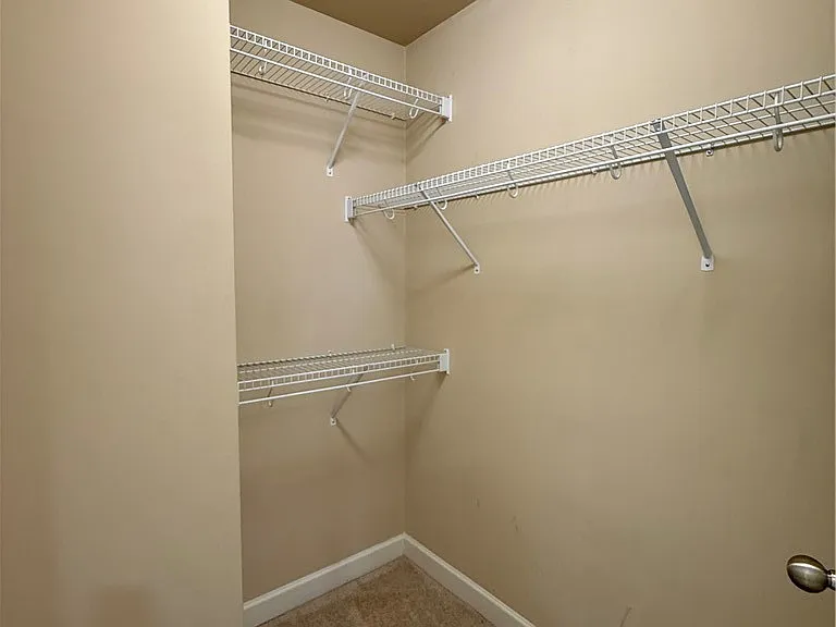 726 Century Dr — Photo 21
