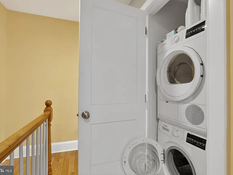 1712 Green St #4 — Photo 12