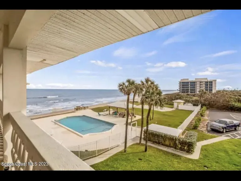 1273 Highway A1A #209 — Photo 2