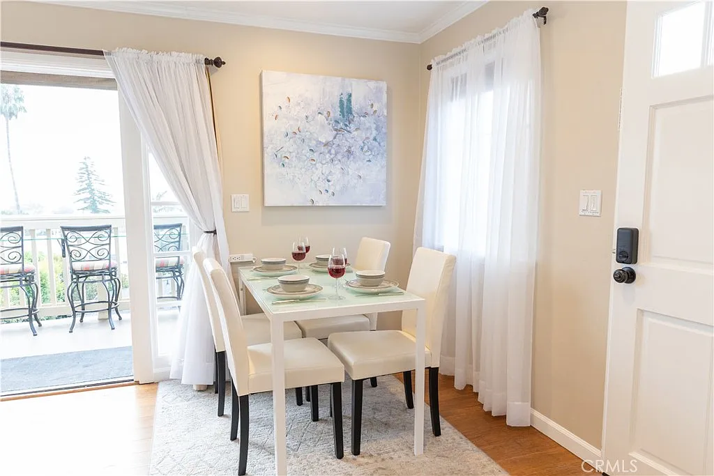 1 bed, 650 sqft, $5,500 — Photo 3