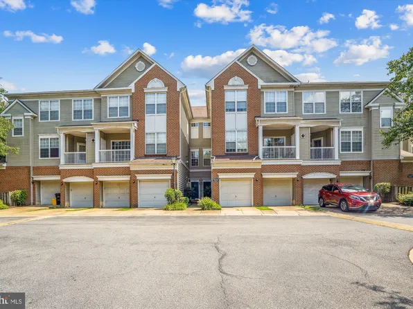 14715 Hampshire Hall Ct #208, Upper Marlboro, MD 20772
