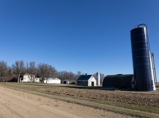 23618 Abbott Ave, Magnolia, MN 56158