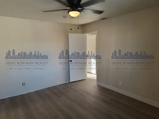 5th image of 705 B Ave APT C