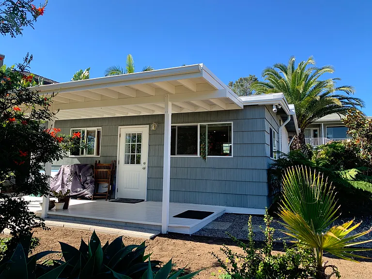 Crest Dr — Photo 11