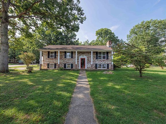 4th image of 119 Flint Mountain Dr