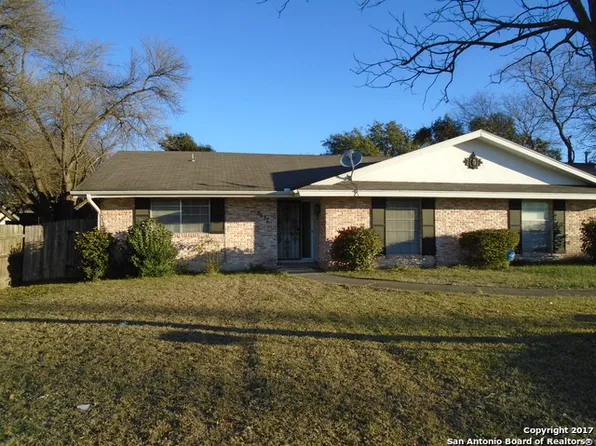 5637 Walzem Rd, Windcrest, TX 78218