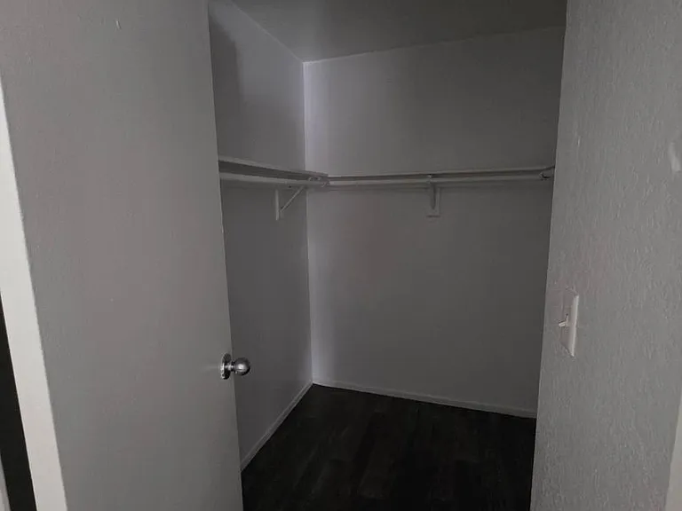 Canyon 35 Apartments — Photo 19