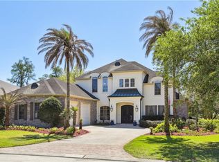 192 Forest Oaks Dr, New Orleans, LA 70131