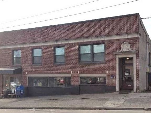 2nd image of 5505 27th Ave NE APT 3
