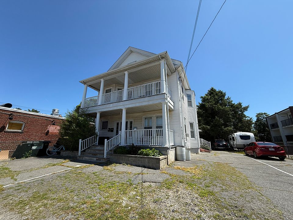 1st image of 72 Newbury Ave #2