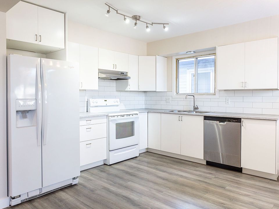 2 Kitchen_10082021