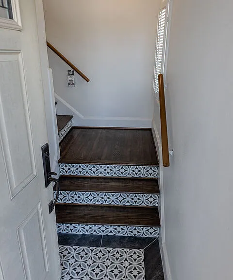 1067 S Sycamore Ave — Photo 55