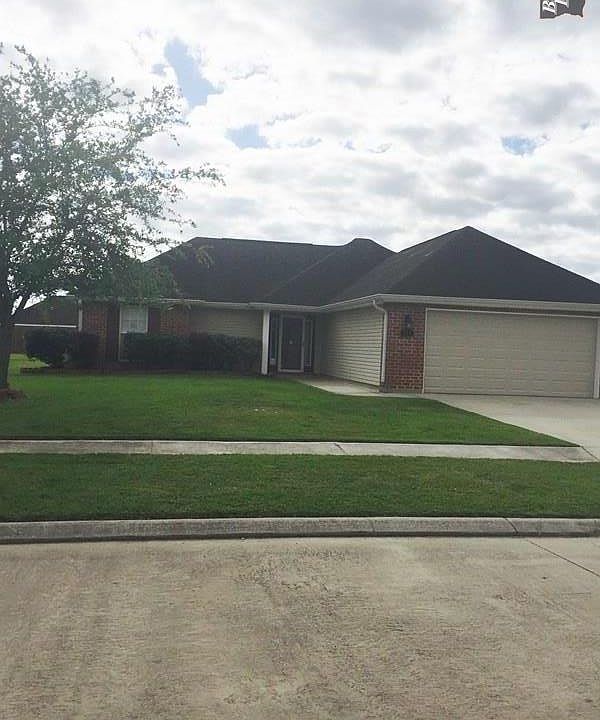 1st image of 279 Baptiste Cir
