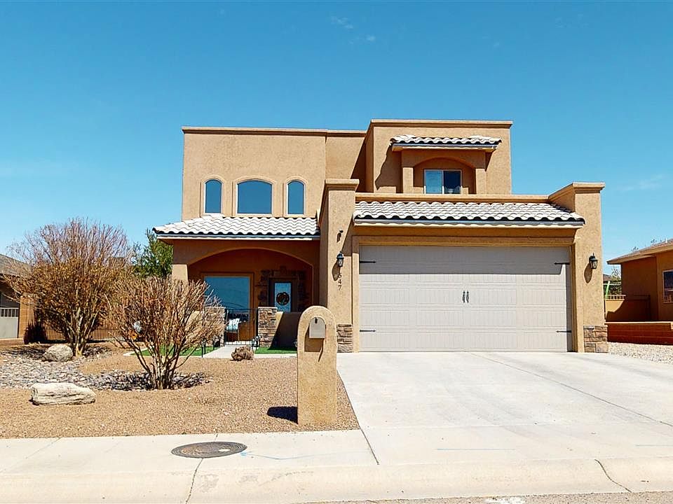 1st image of 547 Tierra Bella Dr