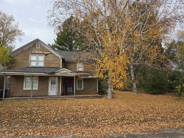807 3rd St, Wausaukee, WI 54177