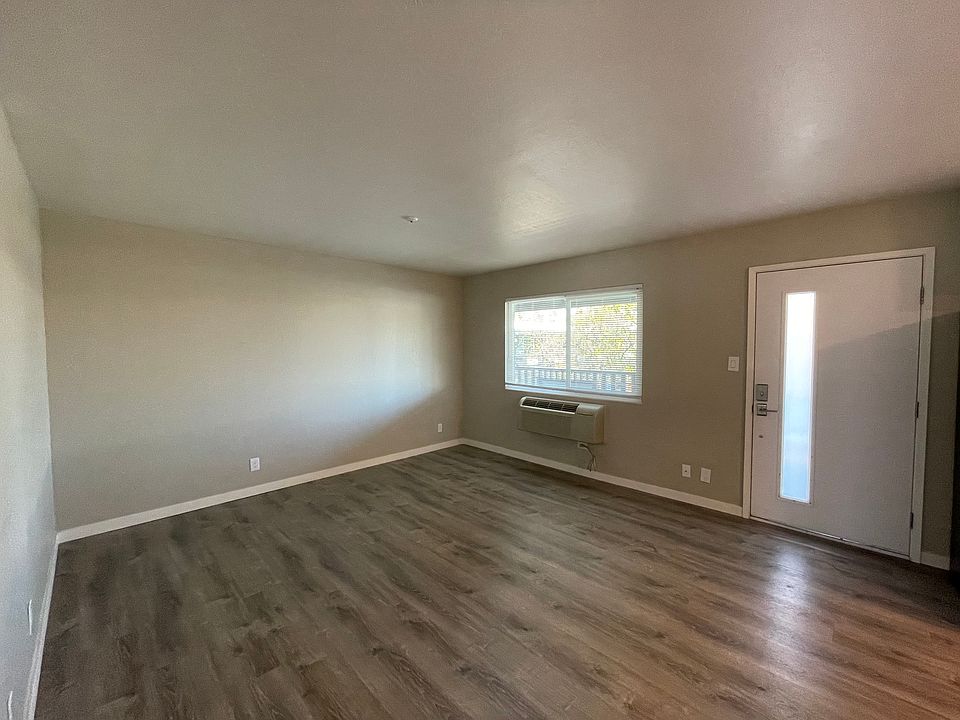 2x1 Living room