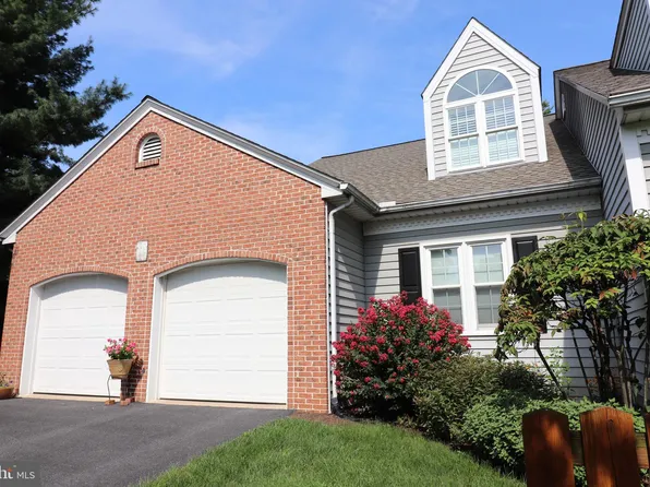 3247 Oak Glen Ct, Lancaster, PA 17601