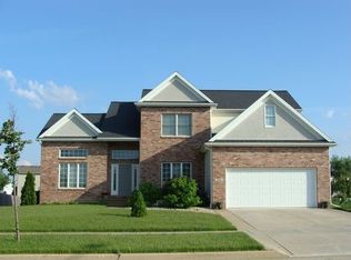 2201 Heather Ridge Dr, Normal, IL 61761