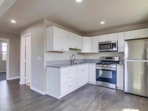 335 Carlos St, San Diego, CA 92102