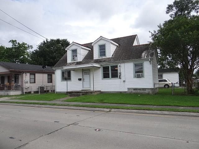 1st image of 3630 W Metairie Ave N